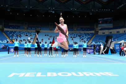 Elise Mertens