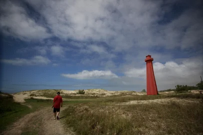 Mostardas, RS, Brasil - Como é viver próximo ao Farol da Solidão, no Litoral Sul Gaúcho. Foto: Jefferson Botega / Agencia RBSIndexador: Camila Hermes<!-- NICAID(15682998) -->