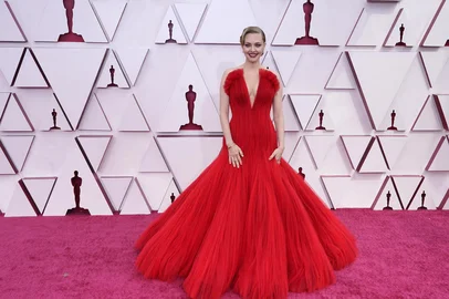 Amanda Seyfried, nominated for an Academy Award for Actress in a Supporting Role for her performance in "Mank" arrives at the Oscars on April 25, 2021, at Union Station in Los Angeles. (Photo by Chris Pizzello / POOL / AFP)<!-- NICAID(14766488) -->