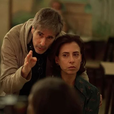 Walter Salles e Fernanda Torres, durante as filmagens de "Ainda estou aqui". O filme acaba de receber três indicações ao Osca 2025. Sendo uma delas, inédita para o Brasil, a principal indicação, de Melhor Filme.Além disso, o filme recebeu a indicação de Melhor Filme Internacional e Melhor Atriz, para Fernanda Torres.<!-- NICAID(15960099) -->