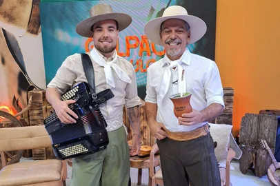 Ignácio Luz e Neto Fagundes apresentam o Galpão Crioulo em agosto<!-- NICAID(16091757) -->