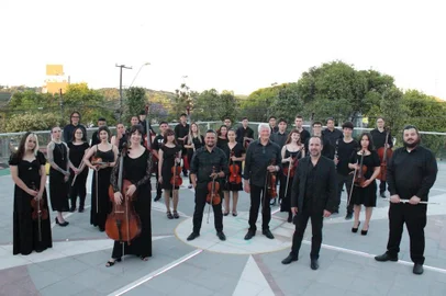 Orquestra Acadêmica da UCS apresenta Concerto Especial de Natal do Super Andreazza, nesta quinta-feira (14), na Igreja Nossa Senhora da Saúde, em Caxias do Sul.<!-- NICAID(15624730) -->
