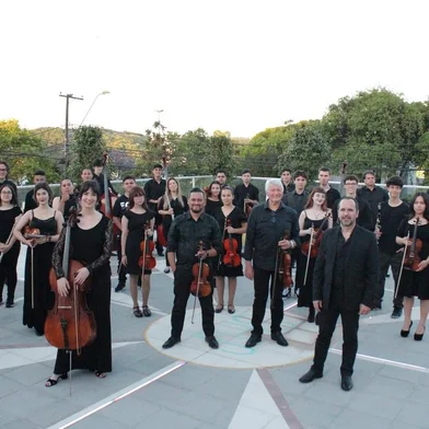 Orquestra Acadêmica da UCS apresenta Concerto Especial de Natal do Super Andreazza, nesta quinta-feira (14), na Igreja Nossa Senhora da Saúde, em Caxias do Sul.<!-- NICAID(15624730) -->