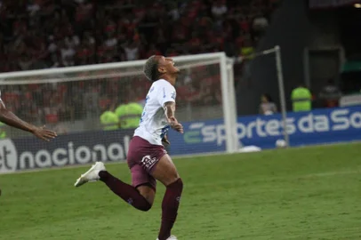Wesley Pomba marca dois gols contra o Inter<!-- NICAID(15344309) -->