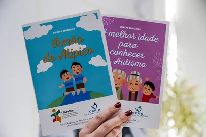 Apostila autismoIndexador: Neimar De Cesero<!-- NICAID(16027626) -->