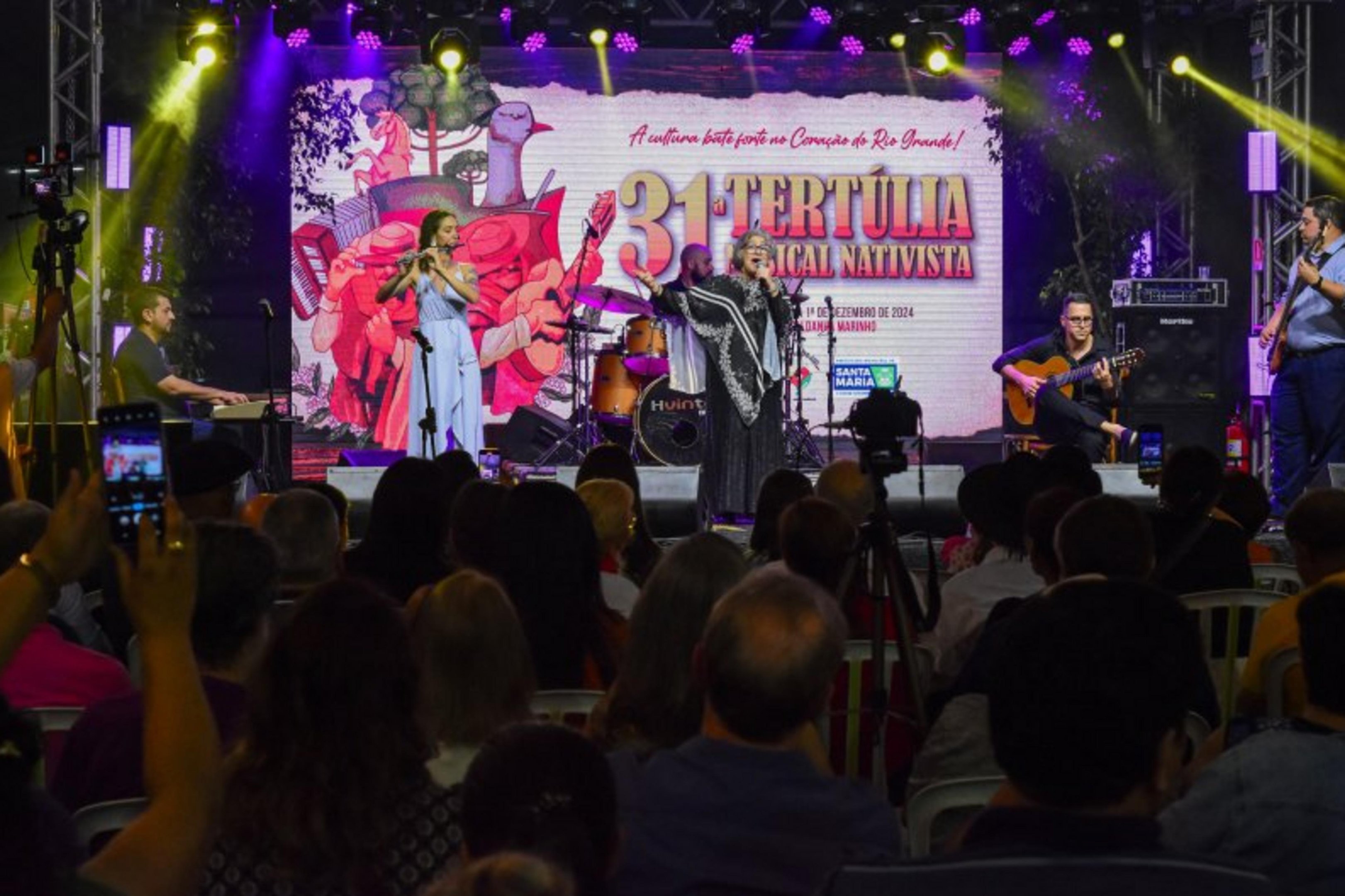 Guitarrista Lourenço Rebetez estreia em disco com 