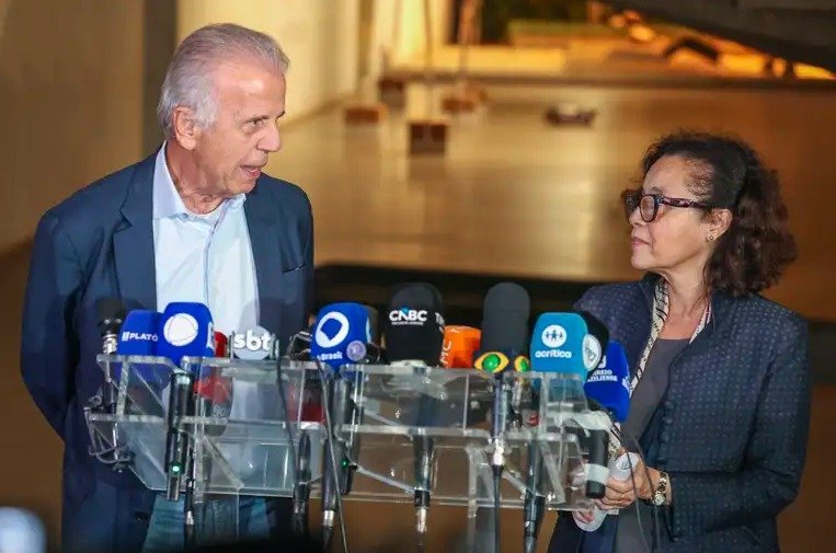 Cerca de cem brasileiros que estavam na Venezuela j&aacute; retornaram ao pa&iacute;s