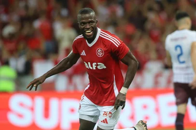 PORTO ALEGRE, 1/3/2025 - Internacional x Caxias  Semifinal Campeonato Gaúcho<!-- NICAID(15987550) -->
