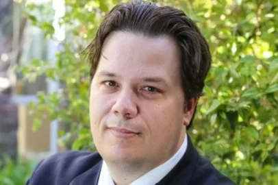 O atual CEO da Fundação Universidade de Caxias do Sul (Fucs), Germano Schwartz, assumiu interinamente a direção geral do Hospital Geral de Caxias do Sul (HG).<!-- NICAID(15916271) -->