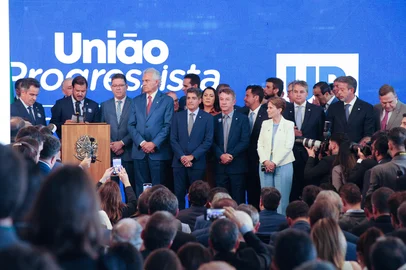 União Brasil e PP oficializam federação com a maior força política do Congresso<!-- NICAID(16026922) -->