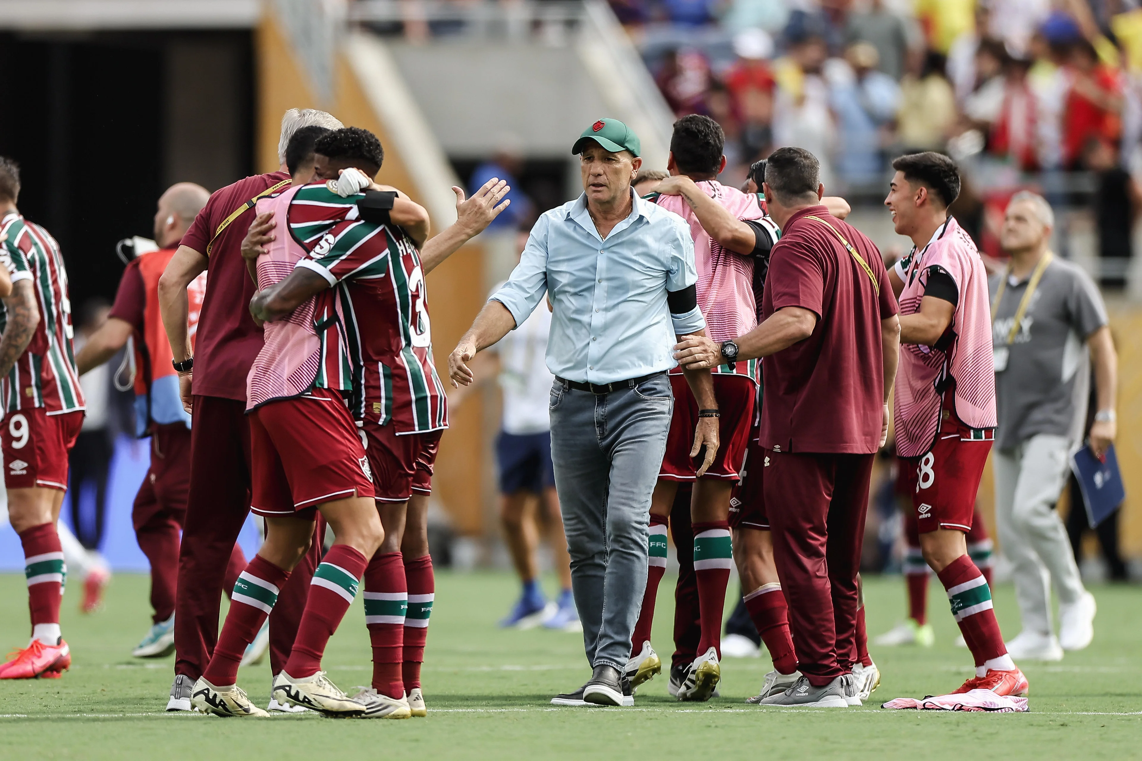 LUCAS MERÇON/FLUMINENSE F.C.
