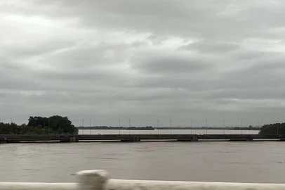 Nova ponte do Guaíba