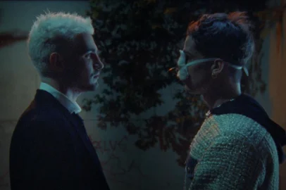 Jão e João Guilherme no clipe "Me Lambe" <!-- NICAID(15540863) -->