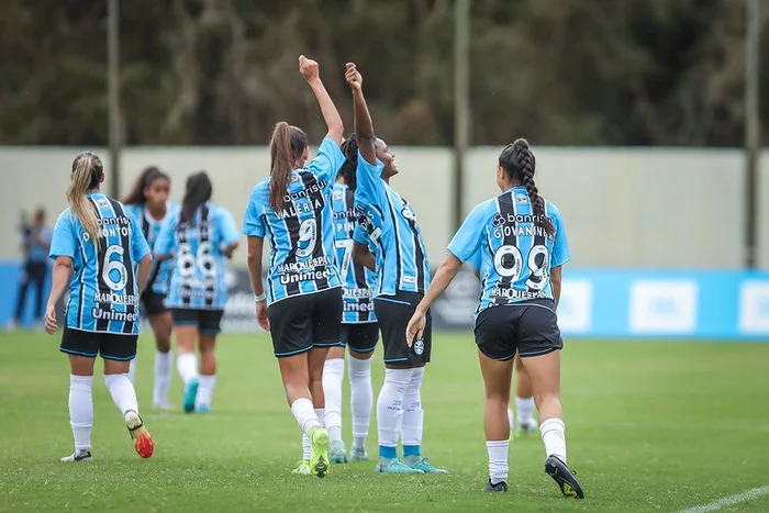 Caroline Motta / Grêmio/Divulgação