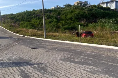 Mulher é morta a facadas pelo companheiro em Carlos Barbosa<!-- NICAID(16301006) -->