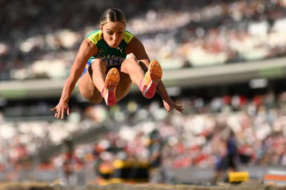 Letícia Oro Melo, atletismo