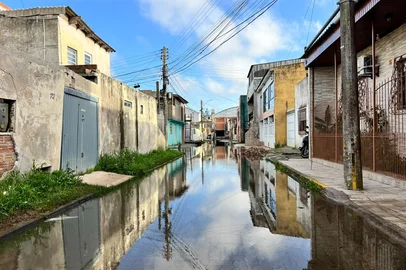 Lagoa dos Patos ultrapassa cota de inundação em duas cidades do Litoral Sul