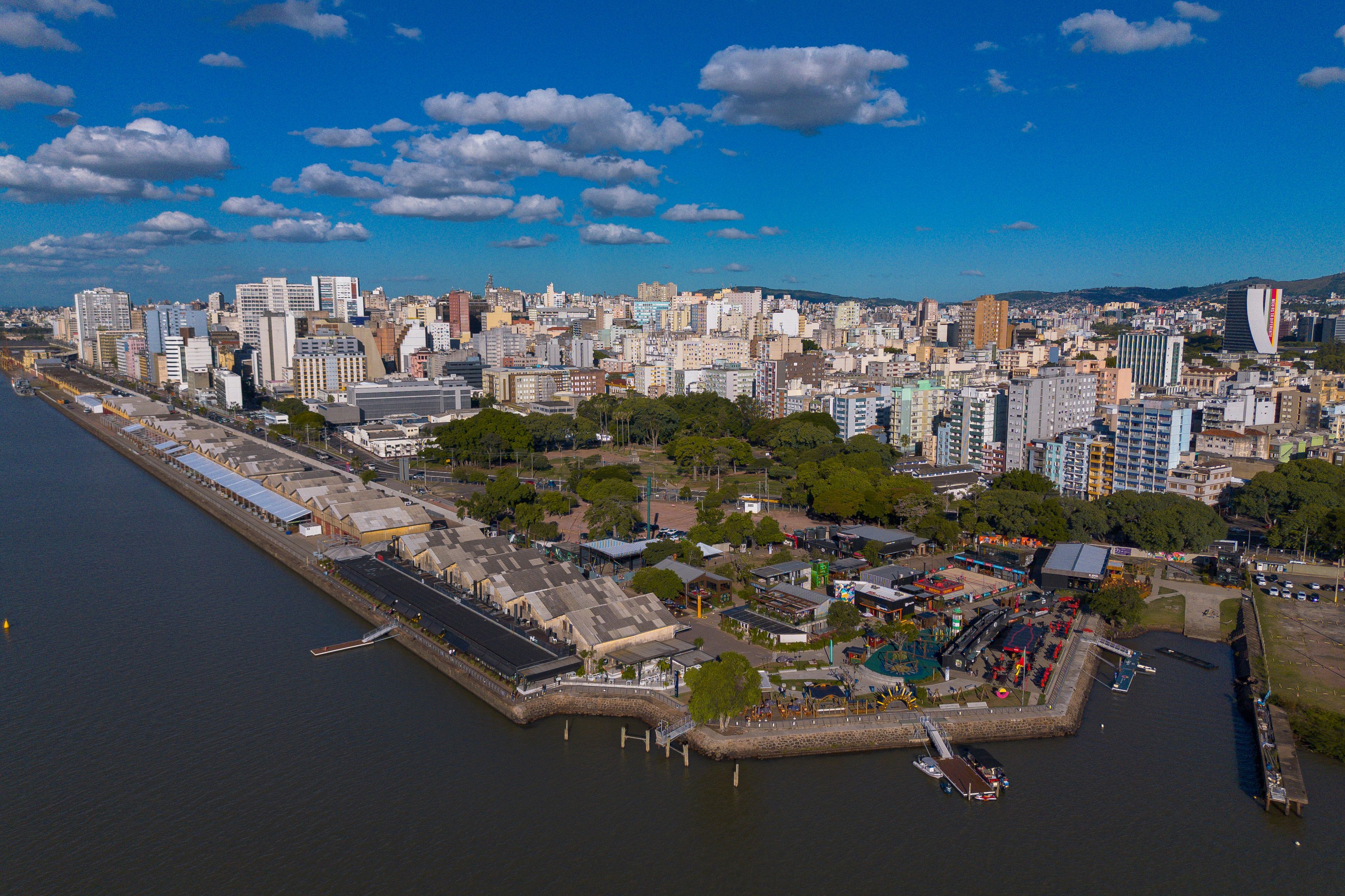 Porto Alegre lidera ranking de liberdade para trabalhar no Brasil