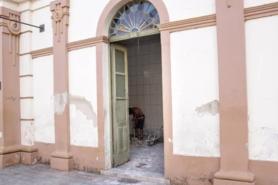 banheiros do mercado central de pelotas