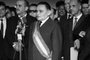 A posse do primeiro presidente da Ditadura Militar, Marechal Castelo Branco, ocorreu no dia 15 de abril de 1964.<!-- NICAID(15720711) -->