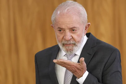 BrasÃ­lia (DF), 19/02/2025 - O presidente Luiz InÃ¡cio Lula da Silva durante entrevista coletiva e cerimÃ´nia de assinatura de acordos com Portugal nos setores de saÃºde, ciÃªncia e tecnologia e seguranÃ§a pÃºblica. Foto: Marcelo Camargo/AgÃªncia BrasilBrasília (DF), 19/02/2025 - O presidente Luiz Inácio Lula da Silva durante entrevista coletiva e cerimônia de assinatura de acordos com Portugal nos setores de saúde, ciência e tecnologia e segurança pública. Foto: Marcelo Camargo/Agência BrasilLocal: BrasÃ­liaIndexador: Marcelo Camargo/AgÃªncia BrasilFonte: AgÃªncia Brasil/Empresa Brasil dFotógrafo: Reporter Fotografico<!-- NICAID(15979959) -->