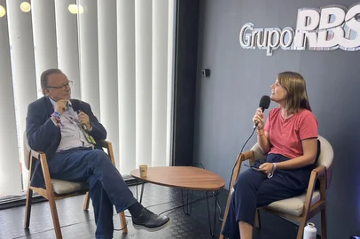 Jaderson Costa da Costa no Paralelas com Ju Bublitz<!-- NICAID(16253780) -->