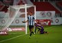 Contrato de Ricardinho com o Grêmio é reativado 
no BID da CBF