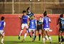 Em jogo com sete gols, Grêmio perde de virada para o Cruzeiro na abertura do Brasileirão Feminino 