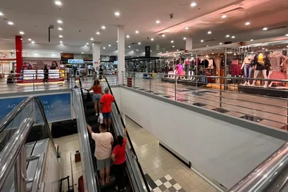 Shopping Total<!-- NICAID(15757527) -->
