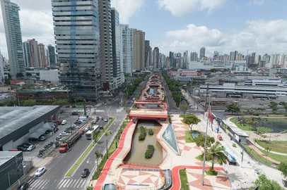 Imagem aérea de Belém - Parque Linear Doca de Souza Franco<!-- NICAID(16092843) -->