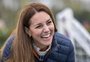 Kate Middleton é vista em público pela primeira vez após especulações de "sumiço"