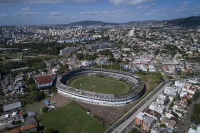 Porto Alegre, RS, Brasil, 22-03-2024: Situação do estádio Olímpico, no bairro Azenha. Estrutura, que sediou jogos até 2013, está em ruínas. Foto: Mateus Bruxel / Agência RBSLocal: Porto Alegre<!-- NICAID(15713787) -->