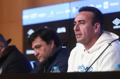 PORTO ALERE, RS, BRASIL, 15-07-2025: Coletiva na Arena do Grêmio sobre doação feita pelo empresário Marcelo Marques que passará administração do estádio para o Grêmio. Foto: Jonathan Heckler/Agência RBS<!-- NICAID(16080687) -->