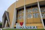 Pela primeira vez em 80 edições, a Romaria Estadual da Medianeira, em Santa Maria, na Região Central, terá três dias de programação. As atividades começam nesta sexta-feira (10) e se estendem até domingo (12). A abertura será às 18h, com uma missa e benção aos colaboradores da Romaria, na Basílica de Nossa Senhora Medianeira. A celebração será presidida pelo reitor do Santuário, padre Cristiano Quatrin. Uma das grandes novidades será o show de abertura, que será com a Família Lima. A apresentação ocorre no Altar Monumento, no Parque da Medianeira. A tradicional procissão segue no domingo, às 8h30min.<!-- NICAID(15593934) -->