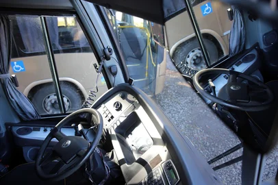 CAXIAS DO SUL, RS, BRASIL, 02/07/2025. Número de motoristas de caminhão e ônibus teve redução no Brasil nos últimos dez anos. Impacto é sentido na busca por mão de obra em empresas da Serra. (Porthus Junior/Agência RBS)Indexador: Porthus JUNIOR<!-- NICAID(16071941) -->