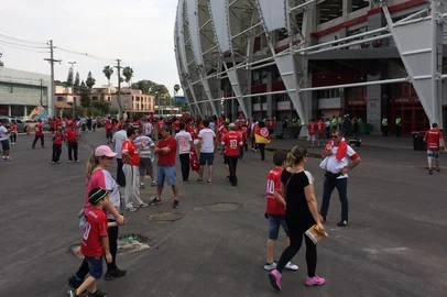 rdgol, inter, torcida, beira-rio, chegada
