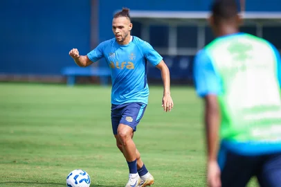 Braithwaite no treino do Grêmio<!-- NICAID(16014311) -->