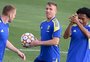 Liverpool anuncia contratação de Arthur por empréstimo