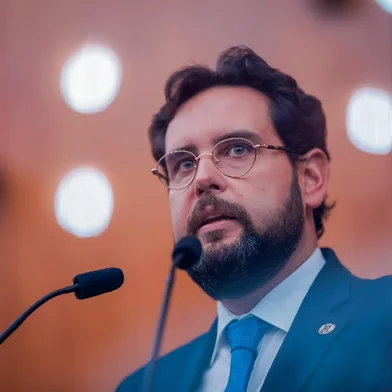 Assembleia aprova a cassação do deputado Ruy Irigaray<!-- NICAID(15048307) -->