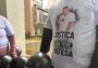 Família de homem que morreu em UPA após abordagem da Brigada Militar protesta em frente ao Fórum de Caxias do Sul