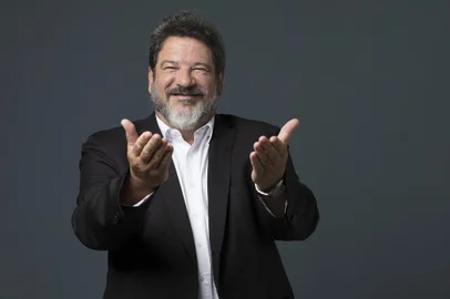 Filósofo apresenta palestra show dia 06 de junho no UCS Teatro.O filósofo Mario Sergio Cortella volta a Caxias depois de anos de ausência para mais uma de suas palestras show que já fizeram histórias no país.<!-- NICAID(15437410) -->