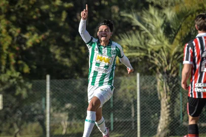 Juventude x São Paulo pelo Brasileirão Sub-20 2026. Jogo no CT Alviverde<!-- NICAID(16308551) -->
