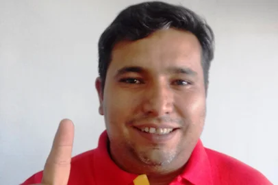 A vítima tinha 44 anos e sua identidade não foi divulgada pela polícia. Mas de acordo com o Centro Estadual de Abastecimento (Ceasa) de Porto Alegre e com o Sindicato dos Vigilantes do Sul (SindiVigilantes do Sul), é Marlon Celso da Costa, funcionário da terceirizada Star Service, que presta serviços ao complexo.<!-- NICAID(16036604) -->