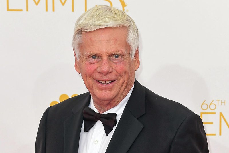 503306591Robert Morse arrives on the red carpet for the 66th Emmy Awards, August 25, 2014 at Nokia Theatre in Los Angeles, California. AFP PHOTO / Frederic J. Brown (Photo by FERDERIC J. BROWN / AFP)Editoria: ACELocal: Los AngelesIndexador: FERDERIC J. BROWNSecao: televisionFonte: AFP<!-- NICAID(15074893) -->