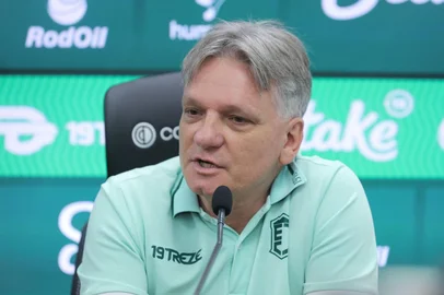 Vice Luis Carlos Bianchi<!-- NICAID(16187638) -->