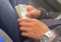 Prefeito eleito de Canoas, Airton Souza fala sobre vídeo entregando maço de dinheiro: "Compromisso pessoal"