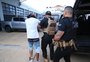 Polícia cumpre 10 mandados de prisão em ação contra facção no RS e no PR