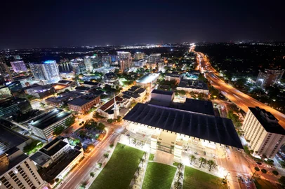 Vista aérea do centro de Orlando<!-- NICAID(15904425) -->