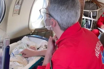 Maria Guilhermina, filha de Juliano e Leticia Cazarré é transferida de SP para o RJ em uma UTI aérea. A menina de seis meses está realizando tratamento para uma cardiopatia rara.<!-- NICAID(15297485) -->