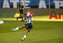 Douglas Costa será liberado para casamento e vai desfalcar o Grêmio contra o Fluminense